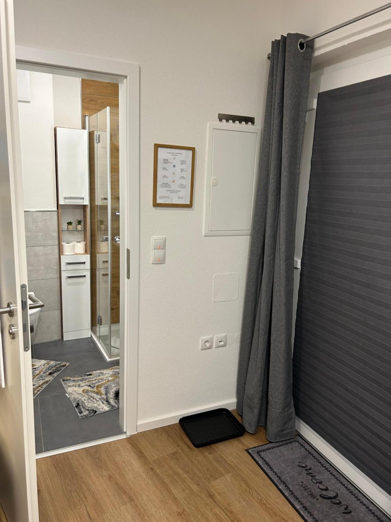 Modernesminizimmer-Stadtnah-Selfcheckin-Parkplatz Nürnberg Dış mekan fotoğraf